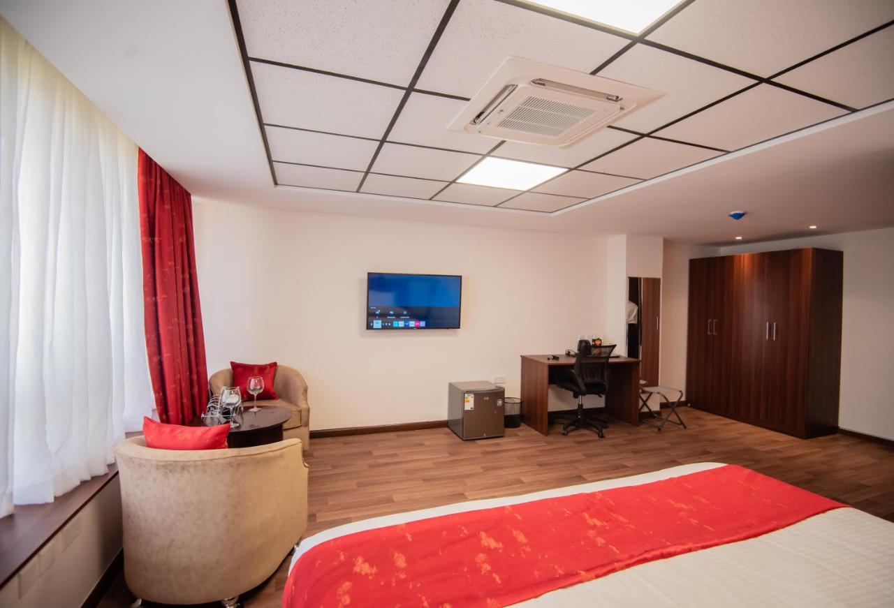 The Crossroads Hotel, Westlands Nairobi Luaran gambar