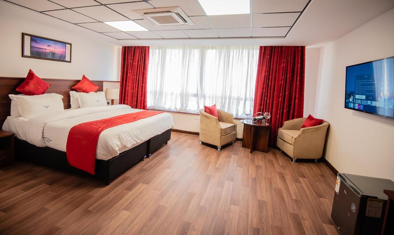 The Crossroads Hotel, Westlands Nairobi Luaran gambar