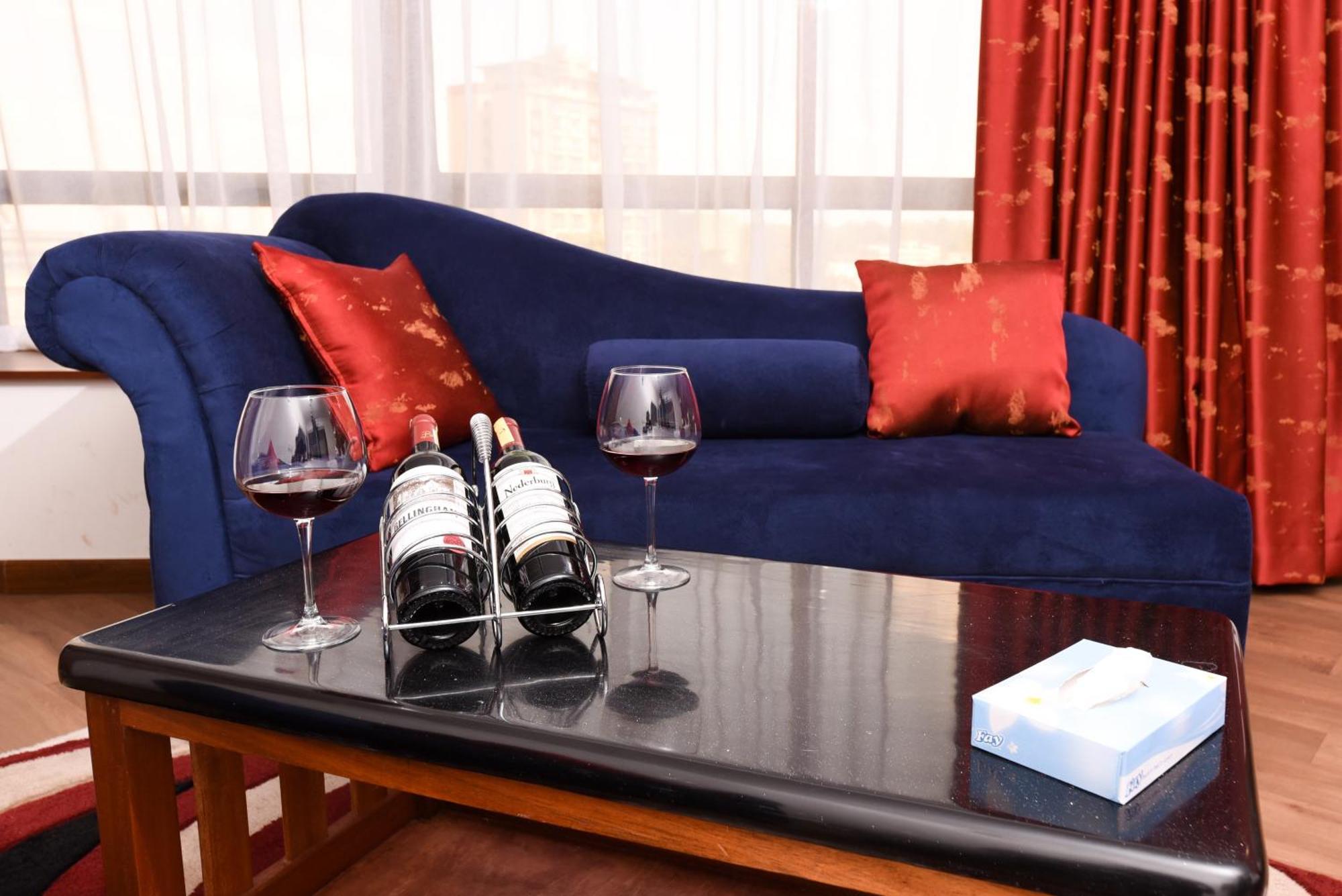 The Crossroads Hotel, Westlands Nairobi Luaran gambar